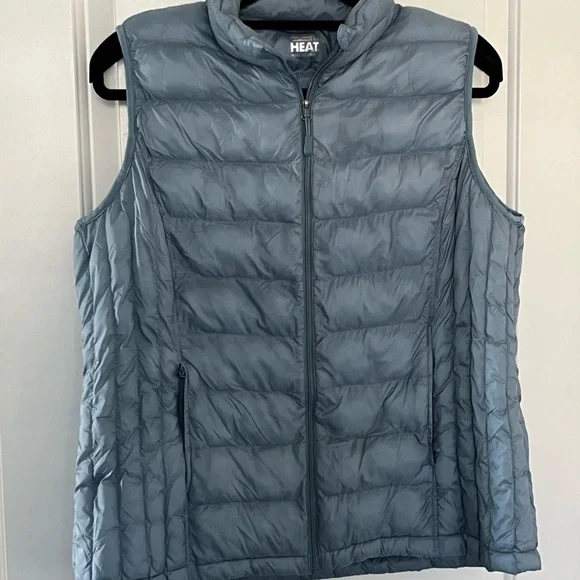 32 degrees Women's Light Blue Puffer Vest XL - Picture 4 of 5